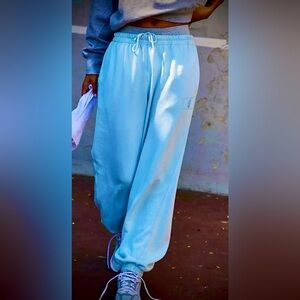 NWT… FREE PEOPLE MOVEMENT All Star Solid Pants